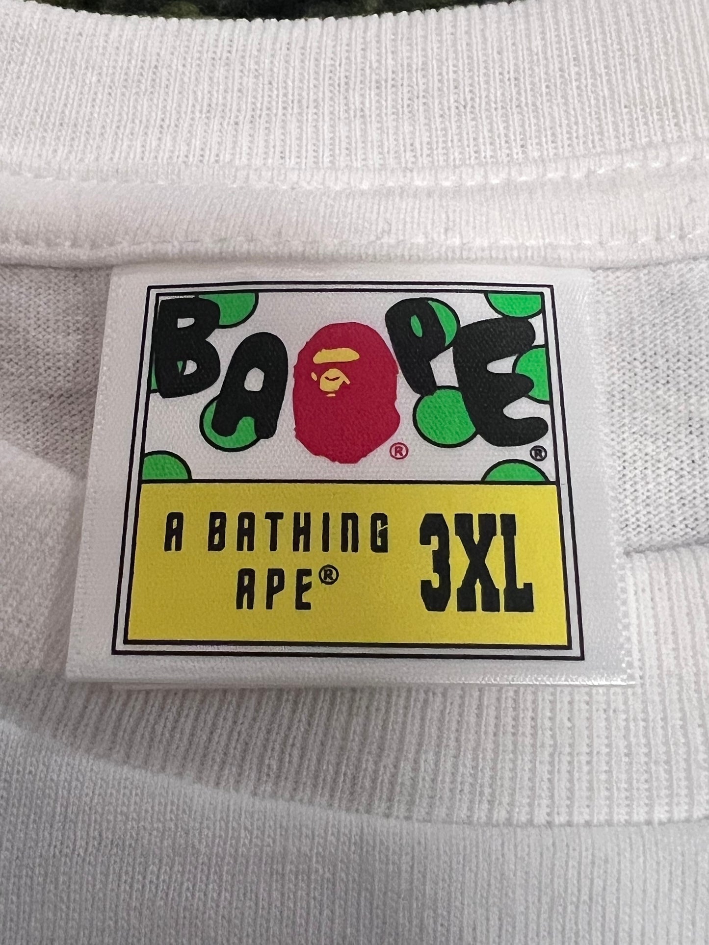 BAPE STA Gradient Logo Tee “White/Pastel” – Size 3XL