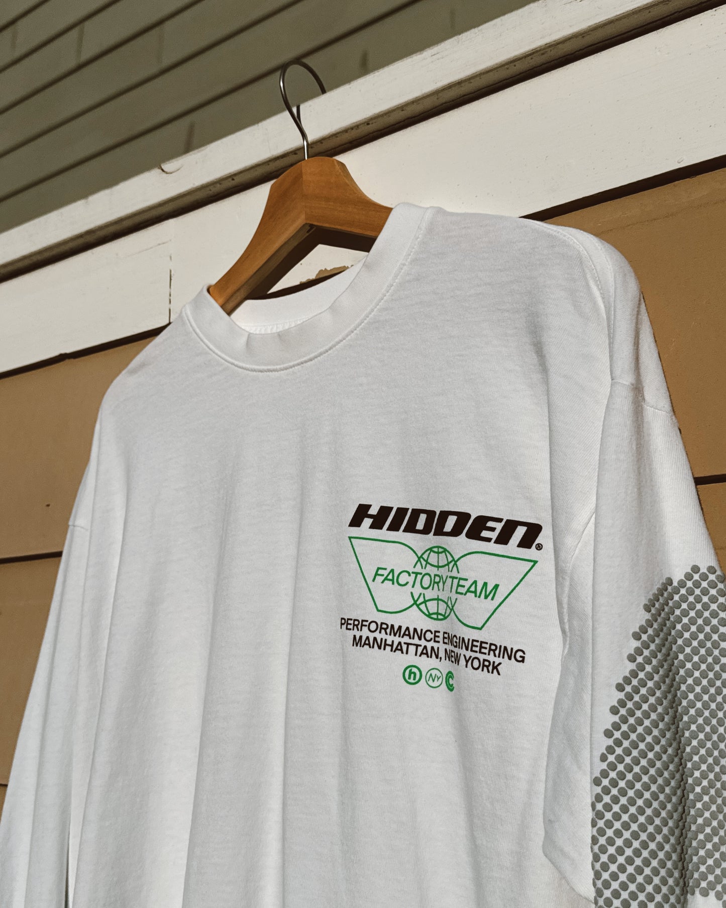 Hidden NY Long Sleeve Size L