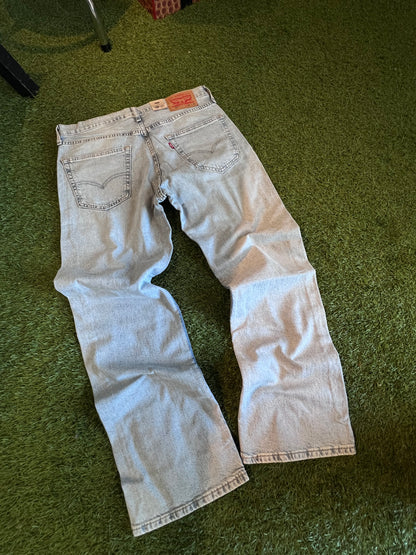 Levis Strauss Blue Denim Jeans Size 33x30