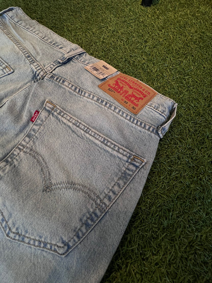 Levis Strauss Blue Denim Jeans Size 33x30
