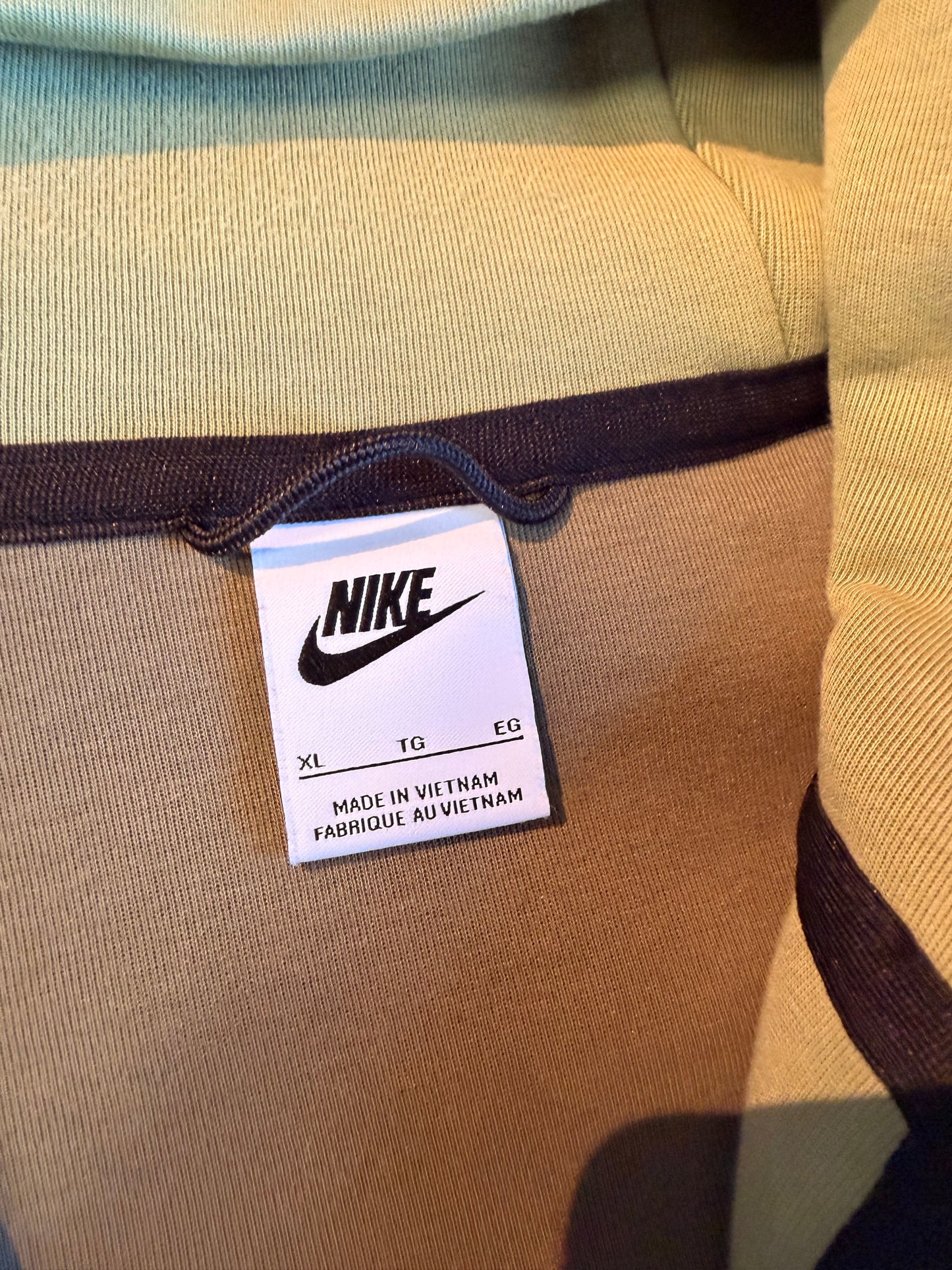 Nike Tech Fleece Full Zip Hoodie Olive Gradient (Size XL)