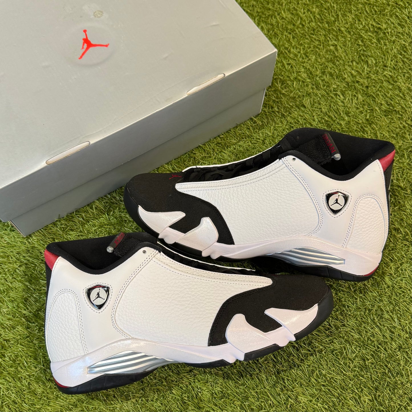 DS Black Toe 14s Size 11